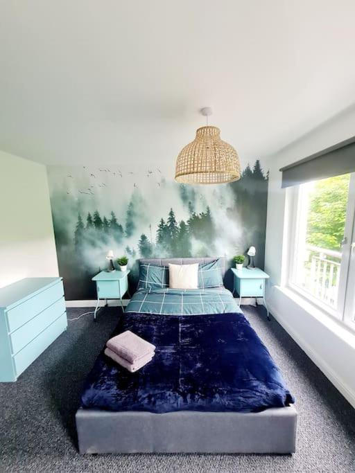 Spacious 5Bed House, Free Parking, No Party ! グラスゴー エクステリア 写真